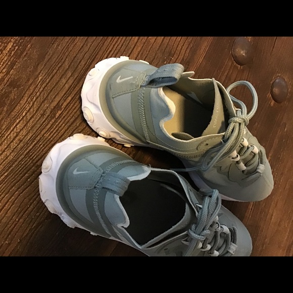 ⬇️Nike React 55 Element Running Shoes - Picture 5 of 8